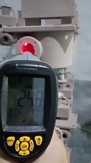 Our technician David conducted a "temperature check" on the shell of the stainless steel gearbox produced by investment casting. What you see is the intermediate temperature wax part of the gearbox wrapped in zircon sand powder coating. Baoding Haoxu Electric Technology Co., Ltd. can provide you with the best solutions and services for casting and machining. We strictly control the production process and quality inspection, and have established traceable records for all products. Our employees a