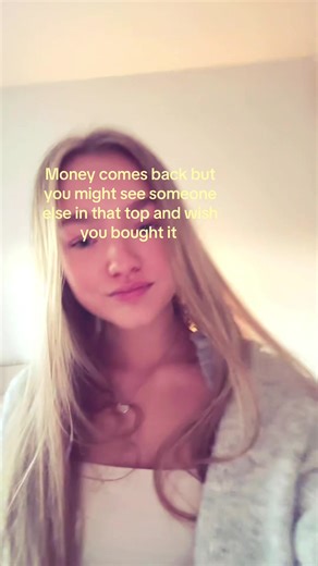 Fashion Trends: Navigating Cleavage Styles