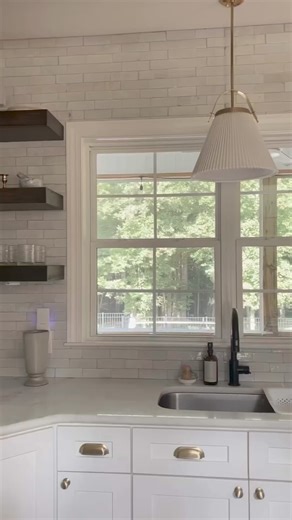 This No Drill Solar Shade changes the game! ☀️ Check out how @sosimplyjessica effortlessly updated her beautiful kitchen with our Modern Woven Solar Shades in Desert Rain 5%. More style, more privacy, and hassle-free installation? Yes, please! 🙌 Perfectly designed for those tricky over-the-sink windows with a handy motorized lift. Ready to upgrade your home? 💃💡 | SelectBlinds