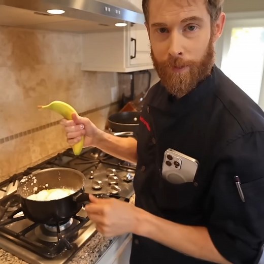 323K views · 9K reactions | Google Translate Makes CARAMEL APPLES!  | Brandon Farris | Facebook