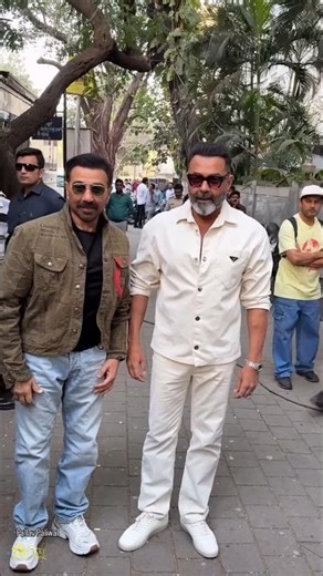 Hema Malini still crying for stepson Sunny Deol & Bobby Deol not talks mother #shorts #youtubeshorts