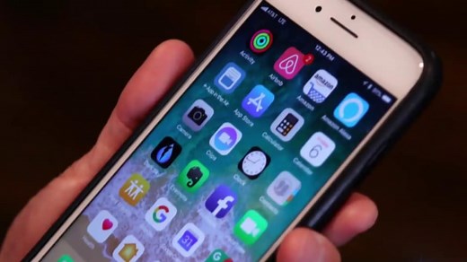 FCC votes to allow phone carriers to block robocalls