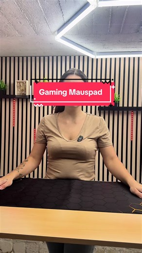 🎮🔥 Warum mehr bezahlen, wenn es auch günstiger geht? 😍 Dieses XXL-Gaming-Mauspad bietet richtig viel Platz für Maus und Tastatur, sieht super aus und ist dazu noch total pflegeleicht. Eine starke Alternative zu teureren Gaming-Mauspads, ohne dass man direkt tief in die Tasche greifen muss! 💻🖱️ Perfekt für alle, die ihr Gaming-Setup aufwerten und dabei Geld sparen wollen. 🙌 #gamingsetup #gaming #mauspad #tiktokshop
