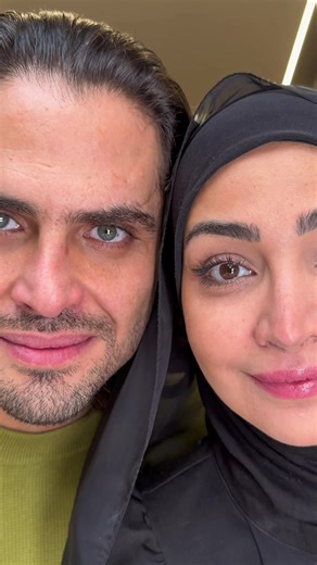 Mama Wins: Heartwarming Moment with Twins