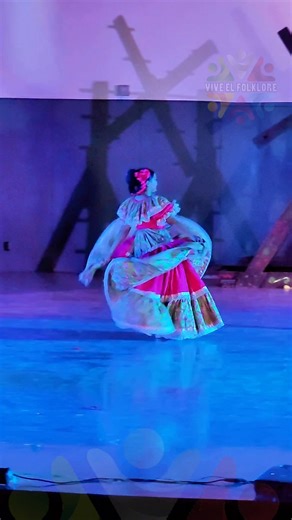130K views · 6.7K reactions | #Sinaloa por el Ballet Folklorico Kinch - ahi en su XXV Aniversario, desde el Auditorio de la Reforma en la ciudad de Puebla, acompañado de música en vivo que nos hizo vibrar cada instante. ¡Que vengan muchos años más de danza, música y tradición! ✨ | Vive el Folklore | Facebook