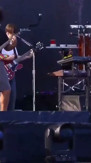 still into you - Paramore live the eras tour #concert # #hayleywilliams #paramore