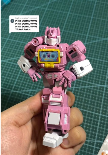 Replying to @neiplraw PINKWAVE! 💖🌸🔊 • • • • • • @blokees.official @BLOKEES Official Store Pink Soundwave Pinkwave #soundwave #blokeescustom #blokeestransformers #blokees #transformers