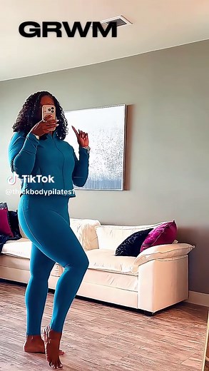 All in Motion Teal Blue Activewear Set at Target — High‑Rise Pocketed Leggings & Dynamix Flex Jacket