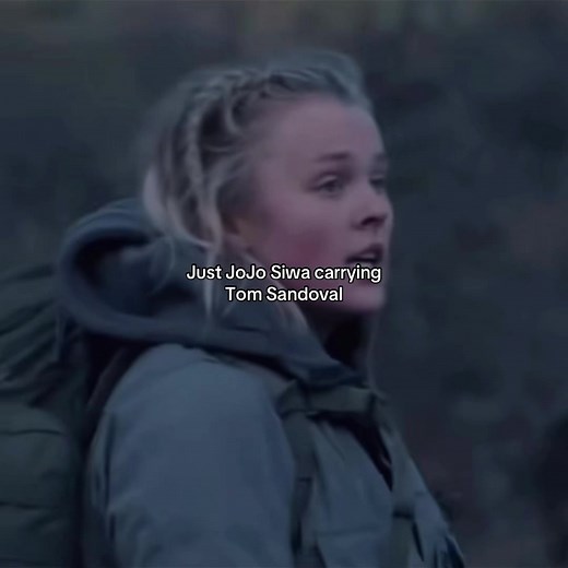JoJo Siwa Carrying Tom Sandoval — Viral SAS Moment