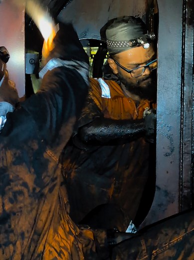 Essential Guide to Engine Scavenge Space Cleaning