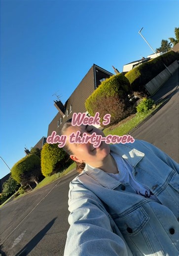 robynalexander_ on TikTok