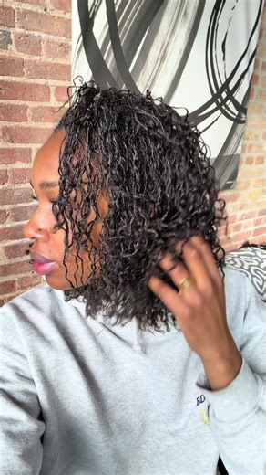 Stunning Braid Out Results on Sisterlocks