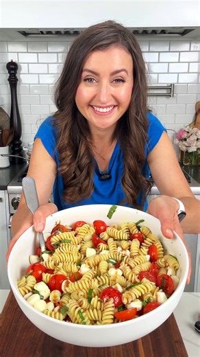 Caprese pasta = the ultimate summer salad 🍅🌿🍝 RECIPE: https://natashaskitchen.com/caprese-pasta-salad/ | NatashasKitchen.com