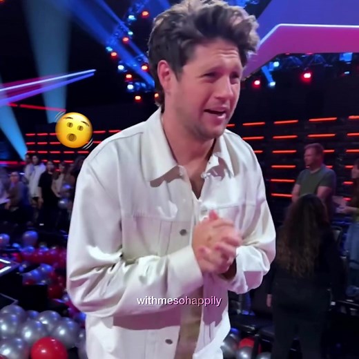 Niall Horan Pop Balloons Live Performance | One Direction Lovers Reactions