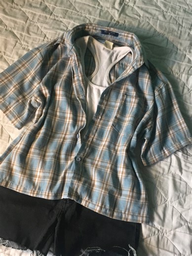 Cropped Checkered Polo OOTD Inspiration