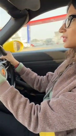 bhabhi ji fast time force car driving 🤗 #souravjoshivlogsfanclub #souravjoshifunny #souravjoshivlogs
