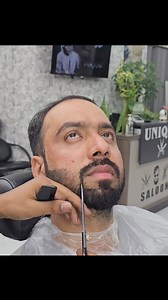 16K views · 151 reactions | Beard Line-Up Tutorial #reelsfb #barber #reels #barbershop #fbpost2024 #viralreelsfacebook #reelsvideo #hair #haircut #hairstyle #hairgrowth #hairstylist #reelsfyp #trendingreels #trendingreelsvideo #reelsviral #reelsfb #beardstyle #faded #bearded #hairgoals #hairideas #blondehair #redhair | Unique Raja Gee | Facebook