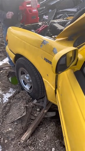 @riggedauto on Instagram: "#junkcars #junkyard #autoparts"