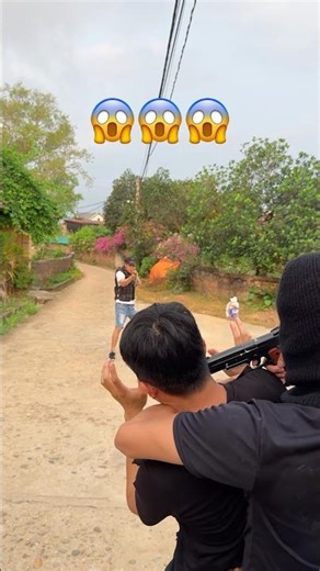 His shooting skills helped the police catch the criminal.