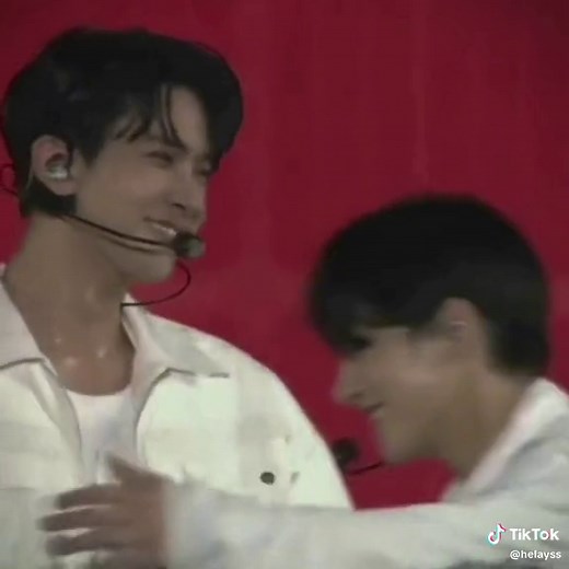 Heartwarming Heeseung Hugging Moments