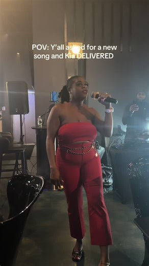 My girl! Back by popular demand❤️@Karoke Kia @DjDubbleK #fyp #wednesday #karoake