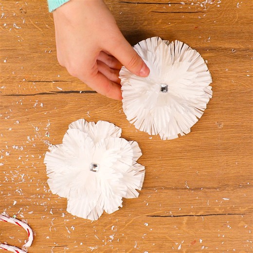 Bricolages festifs pour une touche magique☃️