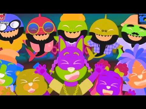 Baby Shark Family x DoggyLand Dance Party?! 🦈🐶 8 CRAZY Effects!