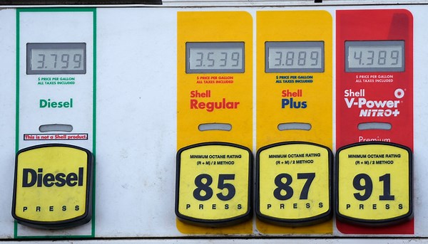 GasBuddy: Prices could climb another 20 to 50 cents