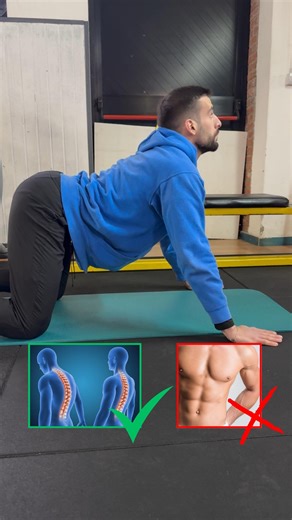 Ssd GYMNICA Srl | Palestra e piscina a Oristano on Instagram: "Sei tra quelli che credono che 𝐥'𝐚𝐫𝐞𝐚 𝐚𝐭𝐭𝐫𝐞𝐳𝐳𝐢 𝐬𝐞𝐫𝐯𝐚 𝐬𝐨𝐥𝐨 𝐩𝐞𝐫 𝐝𝐢𝐯𝐞𝐧𝐭𝐚𝐫𝐞 𝐭𝐨𝐧𝐢𝐜𝐢 𝐞 𝐦𝐮𝐬𝐜𝐨𝐥𝐨𝐬𝐢? 🦹 Allora questo video è per te 🫵 Devi sapere che la nostra area attrezzi è dedicata anche a chi, ad esempio, ha 𝐩𝐫𝐨𝐛𝐥𝐞𝐦𝐢 𝐝𝐢 𝐩𝐨𝐬𝐭𝐮𝐫𝐚 𝐨 𝐝𝐞𝐬𝐢𝐝𝐞𝐫𝐚 𝐥𝐚𝐯𝐨𝐫𝐚𝐫𝐞 𝐢𝐧 𝐩𝐫𝐞𝐯𝐞𝐧𝐳𝐢𝐨𝐧𝐞. Per questo è importante che accanto a te ci sia un trainer che, dopo aver comp