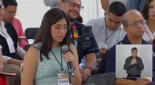 Ante las declaraciones del presidente de Estados Unidos, Donald Trump, sobre un posible ataque por tierra contra los cárteles de la droga, la presidenta Claudia Sheinbaum señaló que México fortalecerá la comunicación bilateral en materia de seguridad. Explicó que solicitó al secretario de Relaciones Exteriores, Juan Ramón de la Fuente, que, de ser necesario, sostenga un encuentro con el secretario del Departamento de Estado. Asimismo, destacó que el propio secretario Marco Rubio reconoció la bue