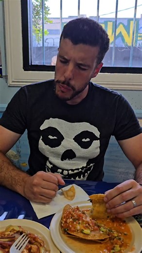 El Condor's Restaurant Reviews on Instagram: "I ate a lot of tacos this year. Mostly standing. Sometimes in my car. Often too fast. Always too many. These are the ones I kept going back to — not because they were trendy, but because they worked. Top 5 tacos I ate in L.A. this year: 5. La Rueda Straightforward, consistent, and honest sinaloan tacos. The kind of place you don’t overthink. You just order. 4. Tire Shop Taqueria You already know the setup. You already know why it’s good. Its in the h