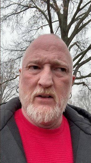 Does the carpet match the drapes 🤣🤣