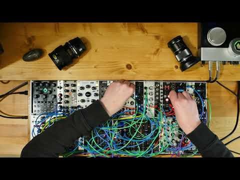 "Lens Cloths" Eurorack Modular Techno Jam (Feat Ensemble Osc / Disting EX Macro / Intellijel Polaris