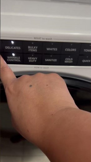 Using a Whirlpool 4.5 Cu. Ft. Front Load Washer WFW5605MW