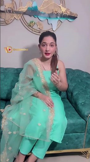 How do Plants Communicate?