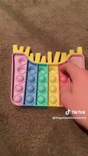 Discover the Fun of Pop It Fidget Games in 2024