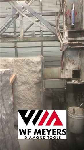 WF Meyers Narrow Belt Exiting a Cut