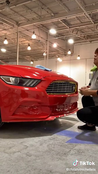 Empowering Women in Auto Body Repair