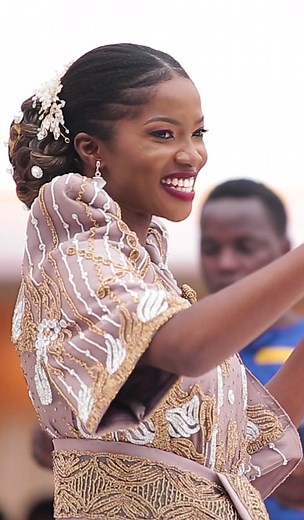 Charis creations Bringing image to life#mikolo