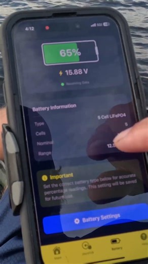 GPS Trolling Motor App with Live Battery Readout #fishing #fishingmethods #kayakfishingtips