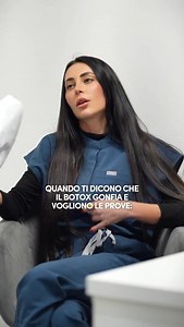 Il Botox gonfia? No! 👇🏻 📋Il Botox é: ~ La tossina botulinica rilassa i muscoli ~ Serve a distendere le rughe dinamiche (fronte, glabella, contorno occhi) ~ Non aggiunge volume Eventuali lievi gonfiori subito dopo il trattamento sono temporanei e normali, destinati a scomparire in poco tempo. 🎥: @beremind.studio #DottoressaMariaVittoriaMinghetti #MedicinaEsteticaRoma #MedicinaEstetica #Botox | Maria Vittoria Minghetti