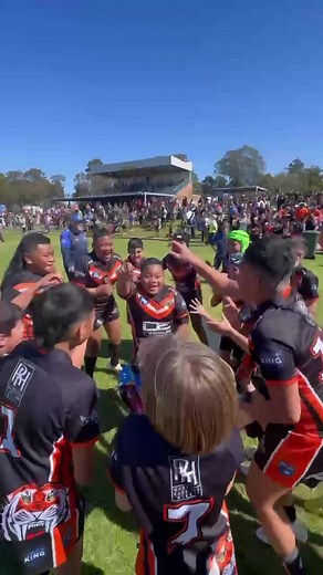 U11 D1's 2024 Premiers 🧡 🖤 What a game!! Our boys defeated Bankstown Bulls 30-6!! #fypシ #foryoupage #foryou #myteam #greenacretigers #nrltiktok #nrl #tigersfam #footy #footytiktok #nrlbulldogs #greenacretigersjrlfc