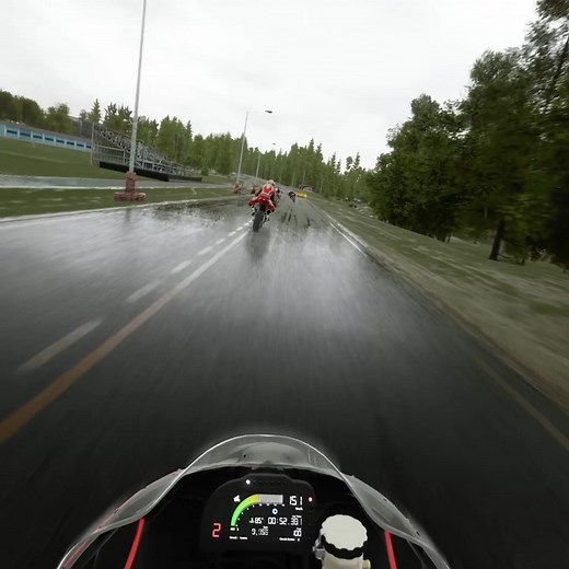 The Isle of Man TT Turns Deadly in Seconds | Royaltyz Cel Luler