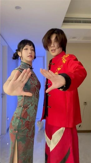 Do you like Chinese transformation?#dance #chinesetrend #zoey #kpopdemonhunters #transformation