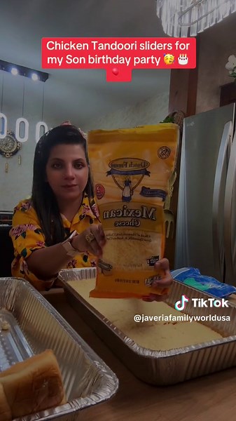 Chicken Tandoori Sliders for Kids' Birthday Party