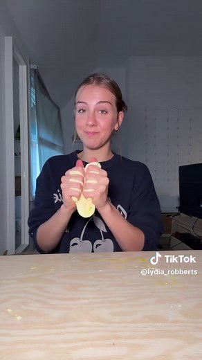 Using contact lenses solution to make slime Backwards #fyp #slime #tiktok