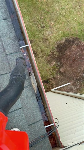 January gutter cleaning | Gutter Cleaning
