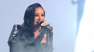 3.3M views · 60K reactions | Talk  that  talk Demi Demi Lovato's 2023 #VMAs performance is one we'll NEVER forget ❤️ | Video Music Awards | Facebook