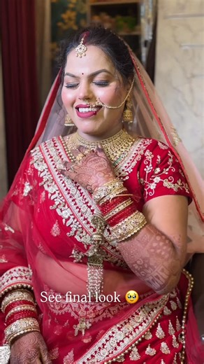 Pari & bhumi Gupta on Instagram: "Wait for end (review) Our beautiful reception bride❤️ Mua- @bhumis.makeover"