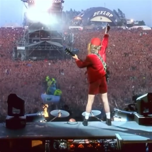 Lord Rare Rock on Instagram: "MONSTERS OF DONINGTON - Filmed on August 17th, 1991, this two-hour set saw AC/DC at arguably the height of their power, headlining ‘Monsters Of Rock’ at Castle Donington for the third time and in support of the multi-platinum RAZORS EDGE album. The legendary show was the obligatory hit list of AC/DC. It was pretty windy during the sunset show but the band kept rocking. They ran from hit to hit to hit, often extending songs a bit here or there. The old rockers were b
